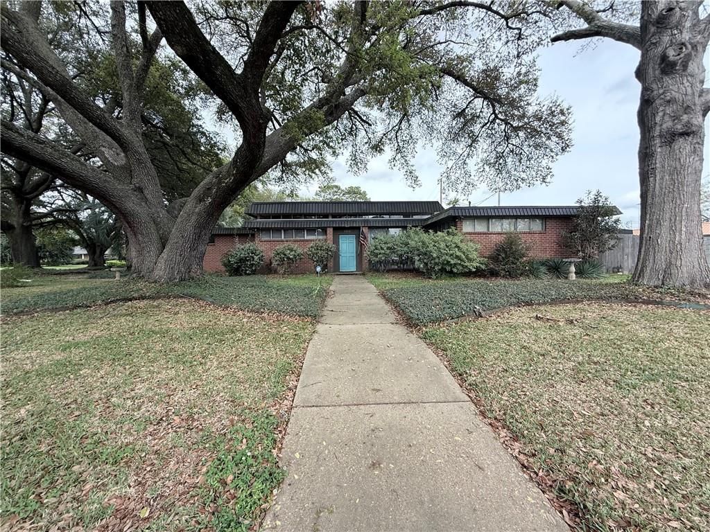 1255 LANCASTER Drive, Alexandria, LA 71303