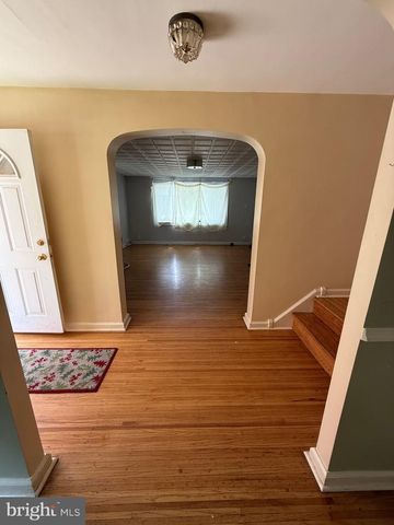 7722 FAIRFIELD ST, Philadelphia, PA 19152