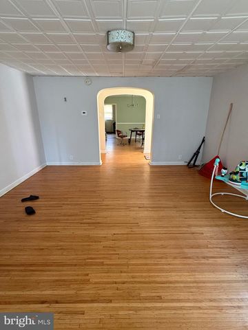 7722 FAIRFIELD ST, Philadelphia, PA 19152