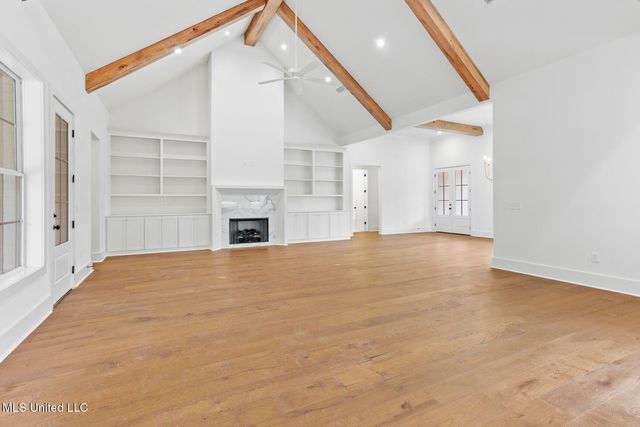 1427 Highland Park Drive, Jackson, MS 39211