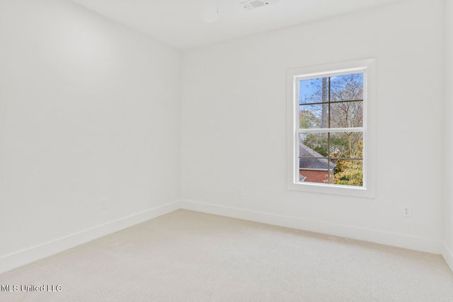 1427 Highland Park Drive, Jackson, MS 39211