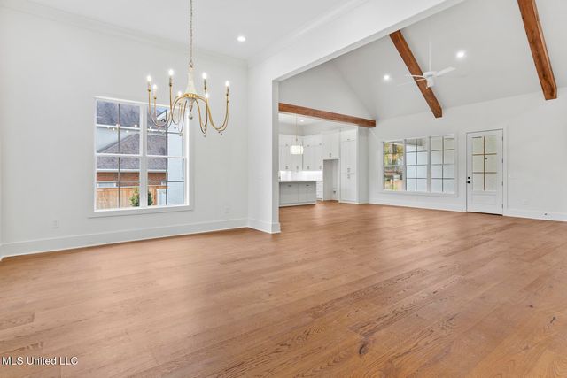 1427 Highland Park Drive, Jackson, MS 39211