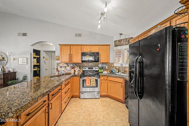 14243 N IBSEN Drive 1 & 2, Fountain Hills, AZ 85268