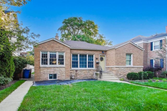 6705 N Ionia Avenue, Chicago, IL 60646