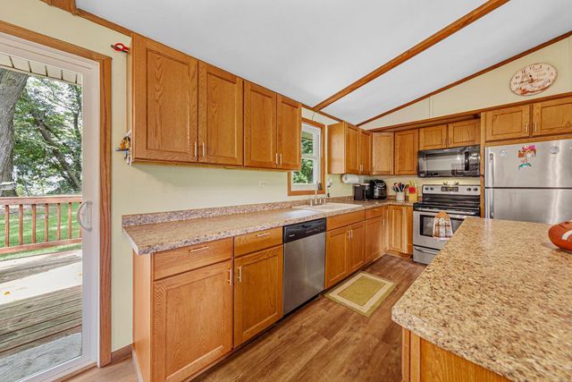 16930 Elmore Trail, Faribault, MN 55021