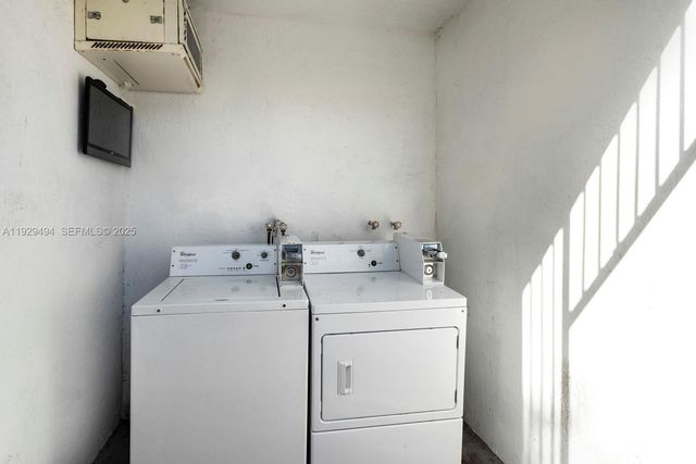 37 NW 59th St 1, Miami, FL 33127