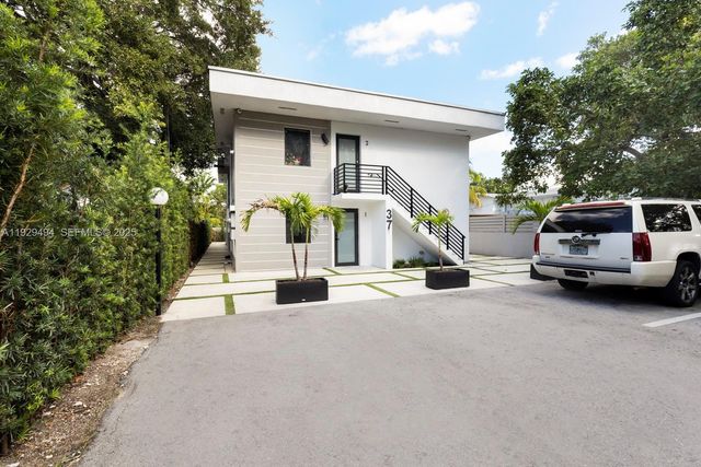 37 NW 59th St 1, Miami, FL 33127