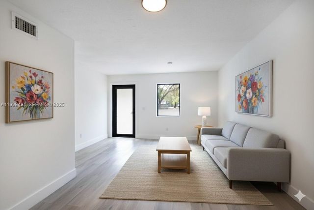 37 NW 59th St 1, Miami, FL 33127