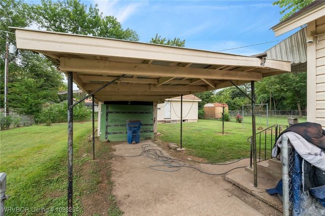 1216 N 36th Street, Fort Smith, AR 72904