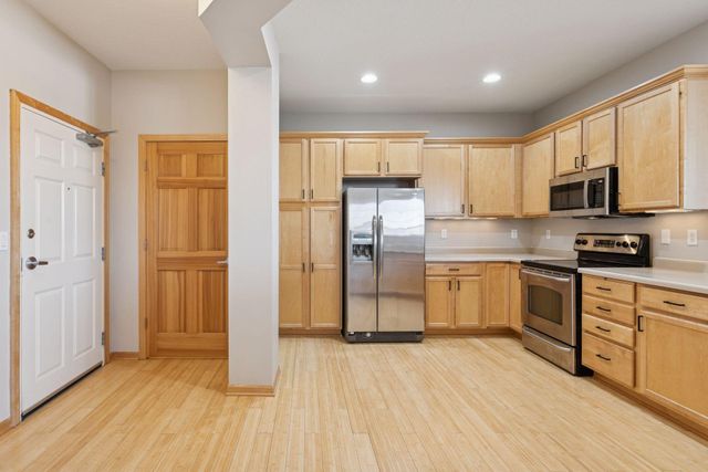 3600 Wooddale Avenue S 319, Saint Louis Park, MN 55416