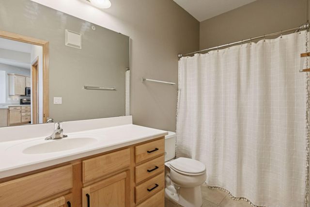 3600 Wooddale Avenue S 319, Saint Louis Park, MN 55416