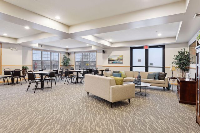 3600 Wooddale Avenue S 319, Saint Louis Park, MN 55416