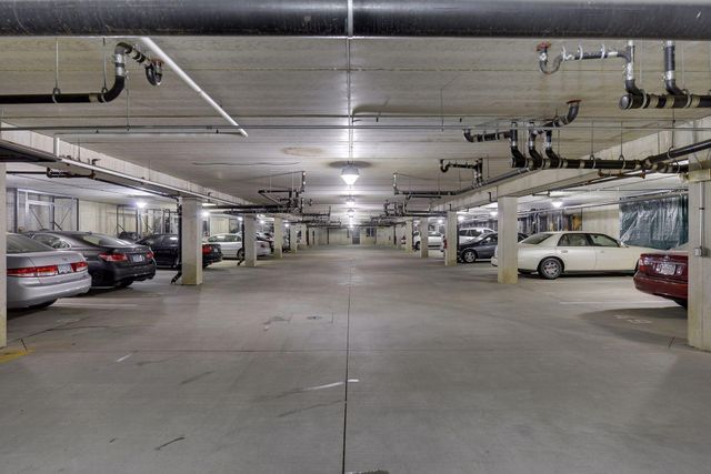 3600 Wooddale Avenue S 319, Saint Louis Park, MN 55416