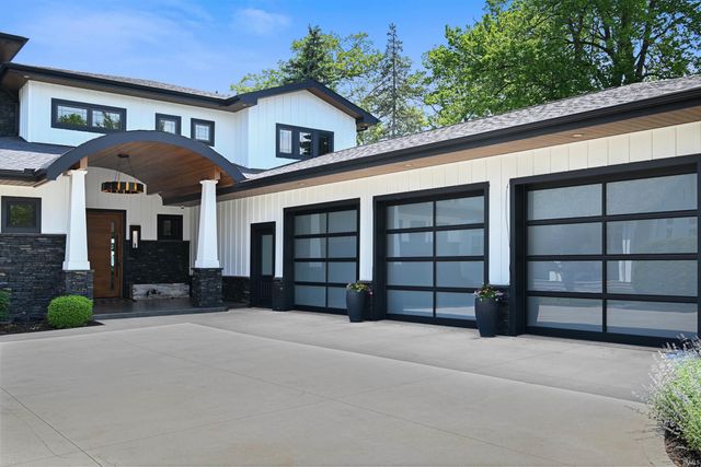 6943 E Eli Lilly Road, Syracuse, IN 46567
