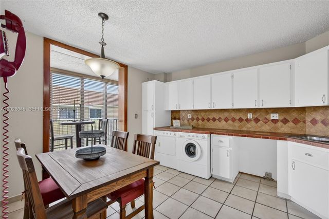 6745 SW 132nd Avenue 204, Miami, FL 33183