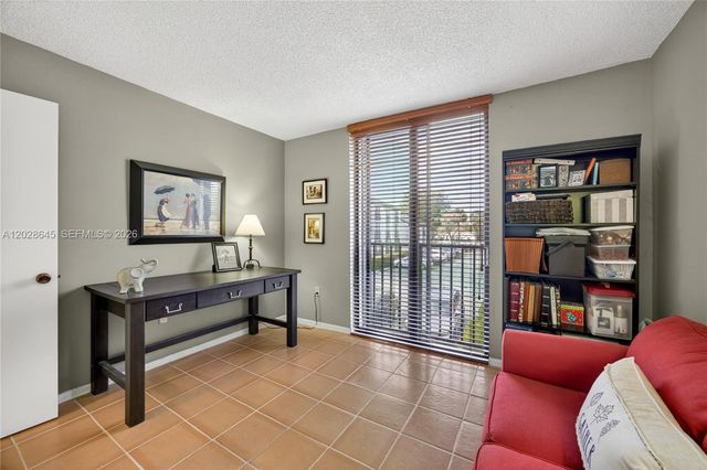 6745 SW 132nd Avenue 204, Miami, FL 33183