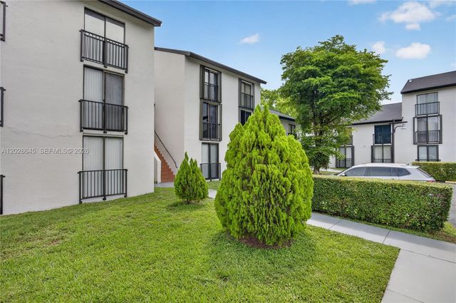 6745 SW 132nd Avenue 204, Miami, FL 33183
