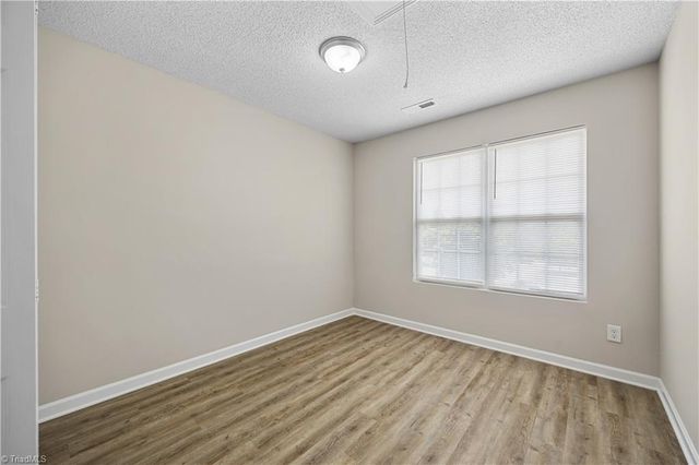 152 Queensberry Court, Greensboro, NC 27405