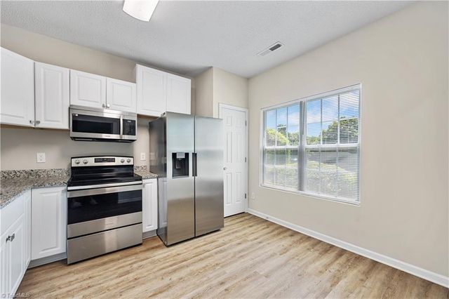 152 Queensberry Court, Greensboro, NC 27405