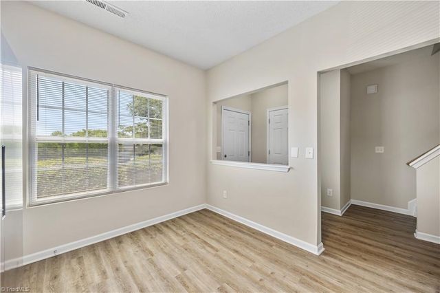 152 Queensberry Court, Greensboro, NC 27405