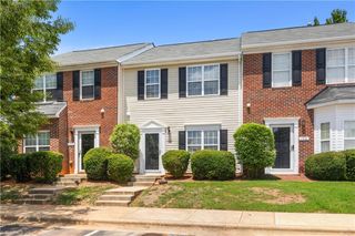 152 Queensberry Court, Greensboro, NC 27405
