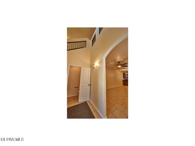 5817 Lawndale Drive 1, El Paso, TX 79912