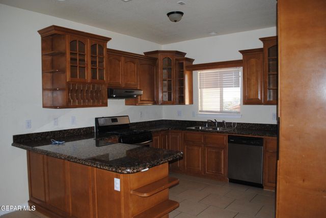 5817 Lawndale Drive 1, El Paso, TX 79912