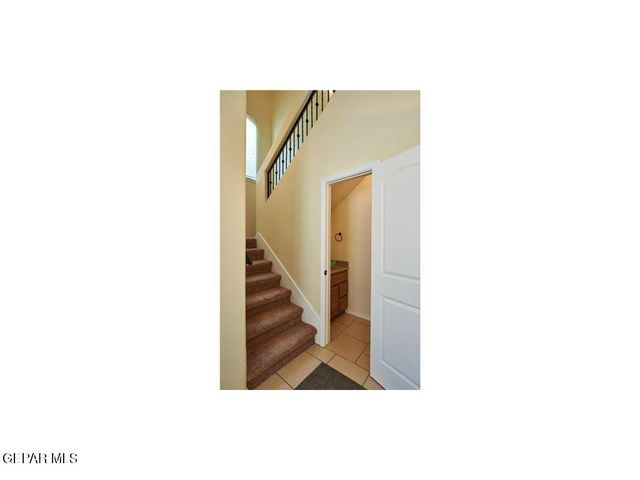 5817 Lawndale Drive 1, El Paso, TX 79912
