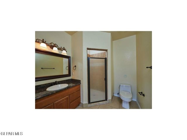 5817 Lawndale Drive 1, El Paso, TX 79912