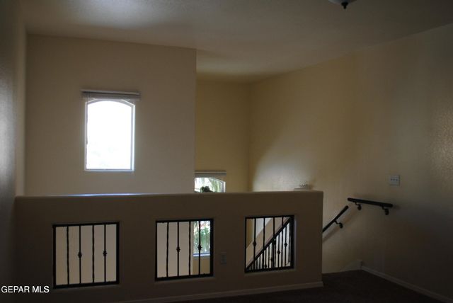 5817 Lawndale Drive 1, El Paso, TX 79912