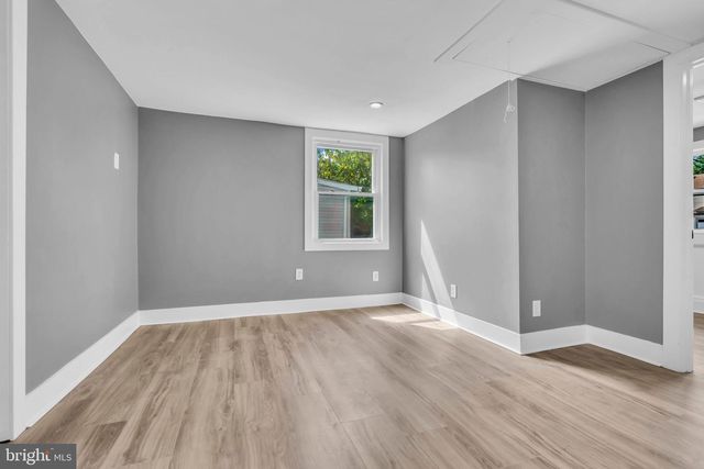 14 MELBOURNE LN, Willingboro, NJ 08046