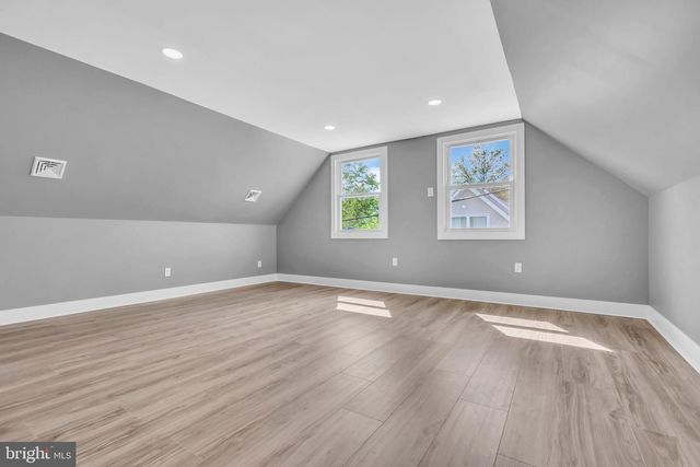 14 MELBOURNE LN, Willingboro, NJ 08046