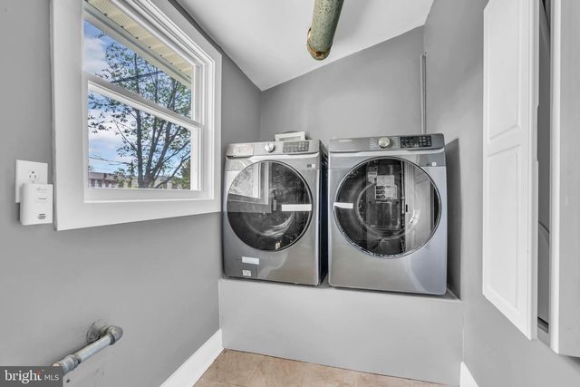 14 MELBOURNE LN, Willingboro, NJ 08046