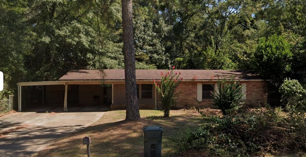 1500 Denton Road, Dothan, AL 36303