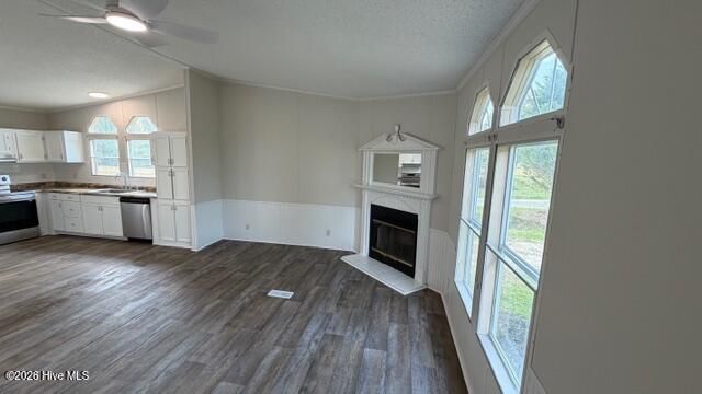 653 Old Snow Hill Road, Ayden, NC 28513