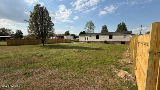653 Old Snow Hill Road, Ayden, NC 28513