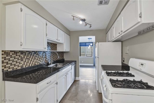 12900 Lake Avenue 1905, Lakewood, OH 44107