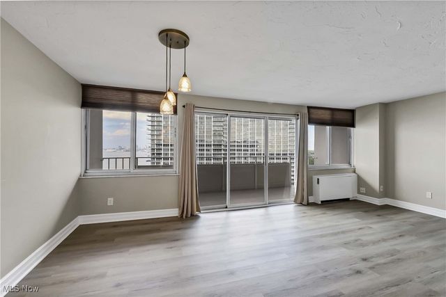 12900 Lake Avenue 1905, Lakewood, OH 44107