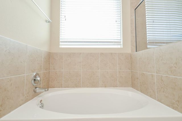 13019 Mariposa Meadow Lane, Houston, TX 77044