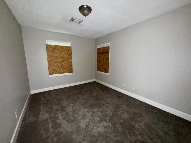 5835 Southseas Street, Houston, TX 77033