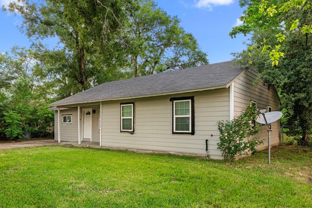 5835 Southseas Street, Houston, TX 77033