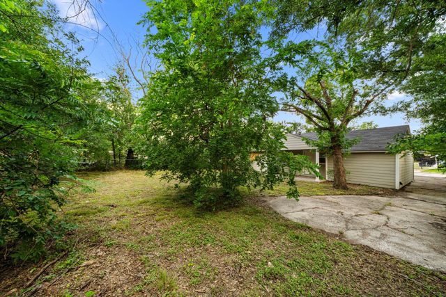 5835 Southseas Street, Houston, TX 77033