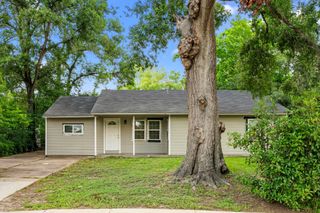 5835 Southseas Street, Houston, TX 77033