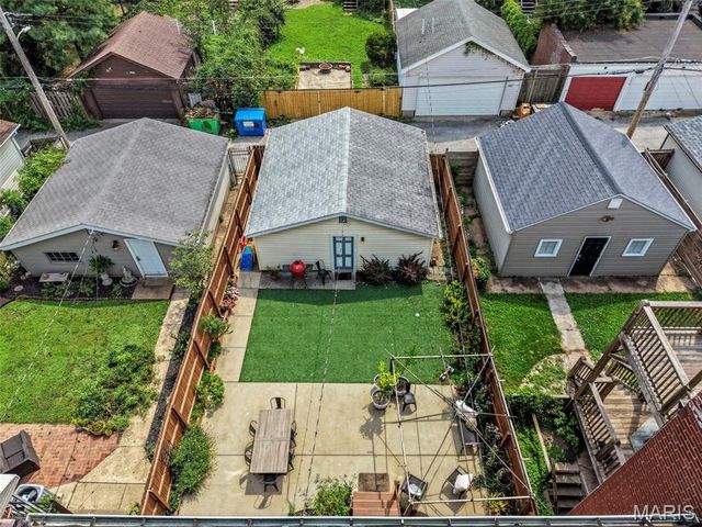 3412 Wyoming Street, St Louis, MO 63118