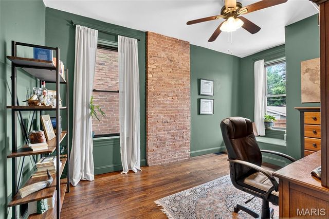 3412 Wyoming Street, St Louis, MO 63118