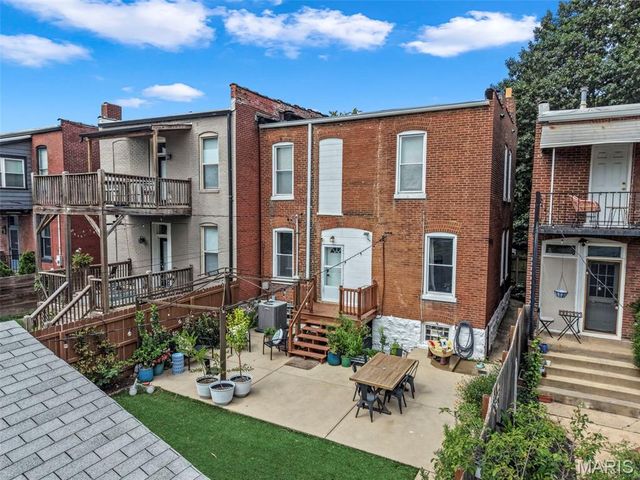 3412 Wyoming Street, St Louis, MO 63118