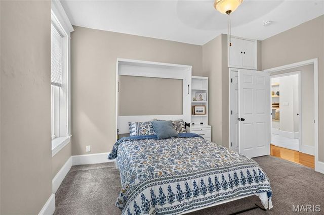 3412 Wyoming Street, St Louis, MO 63118