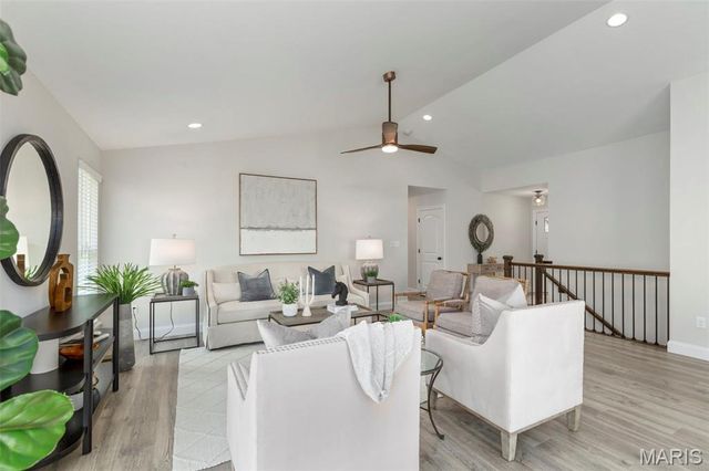 572 Evening Primrose Drive, Wentzville, MO 63385
