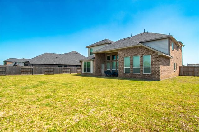 11823 Champions Forest Drive, Dayton, TX 77535