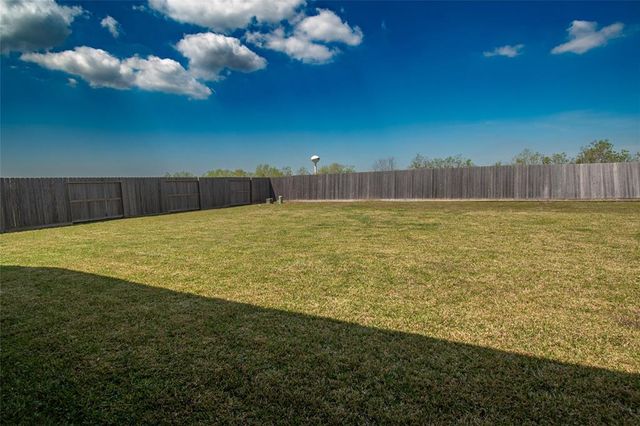 11823 Champions Forest Drive, Dayton, TX 77535